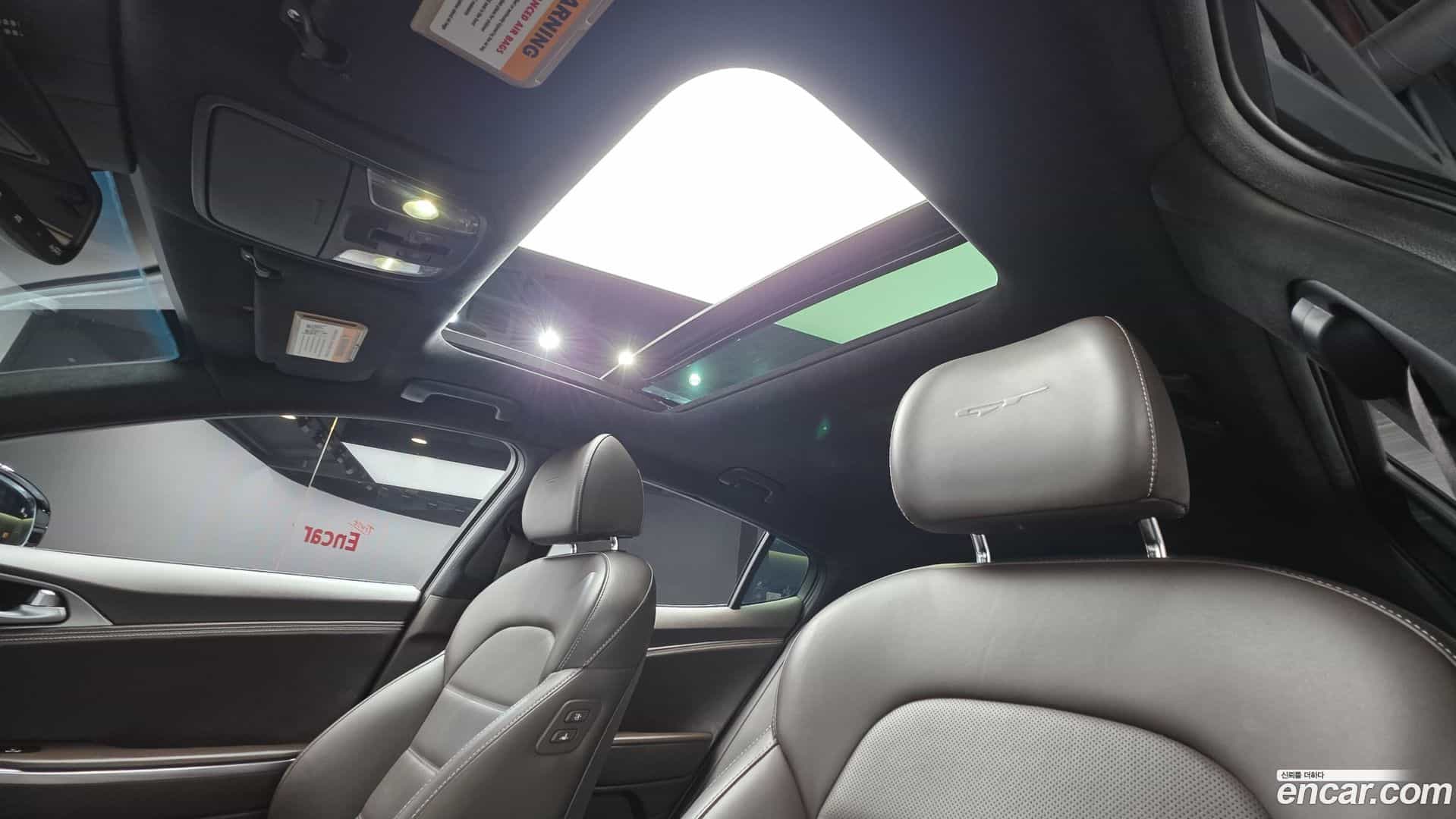 Stinger Kia 2018.7-OPTION-016