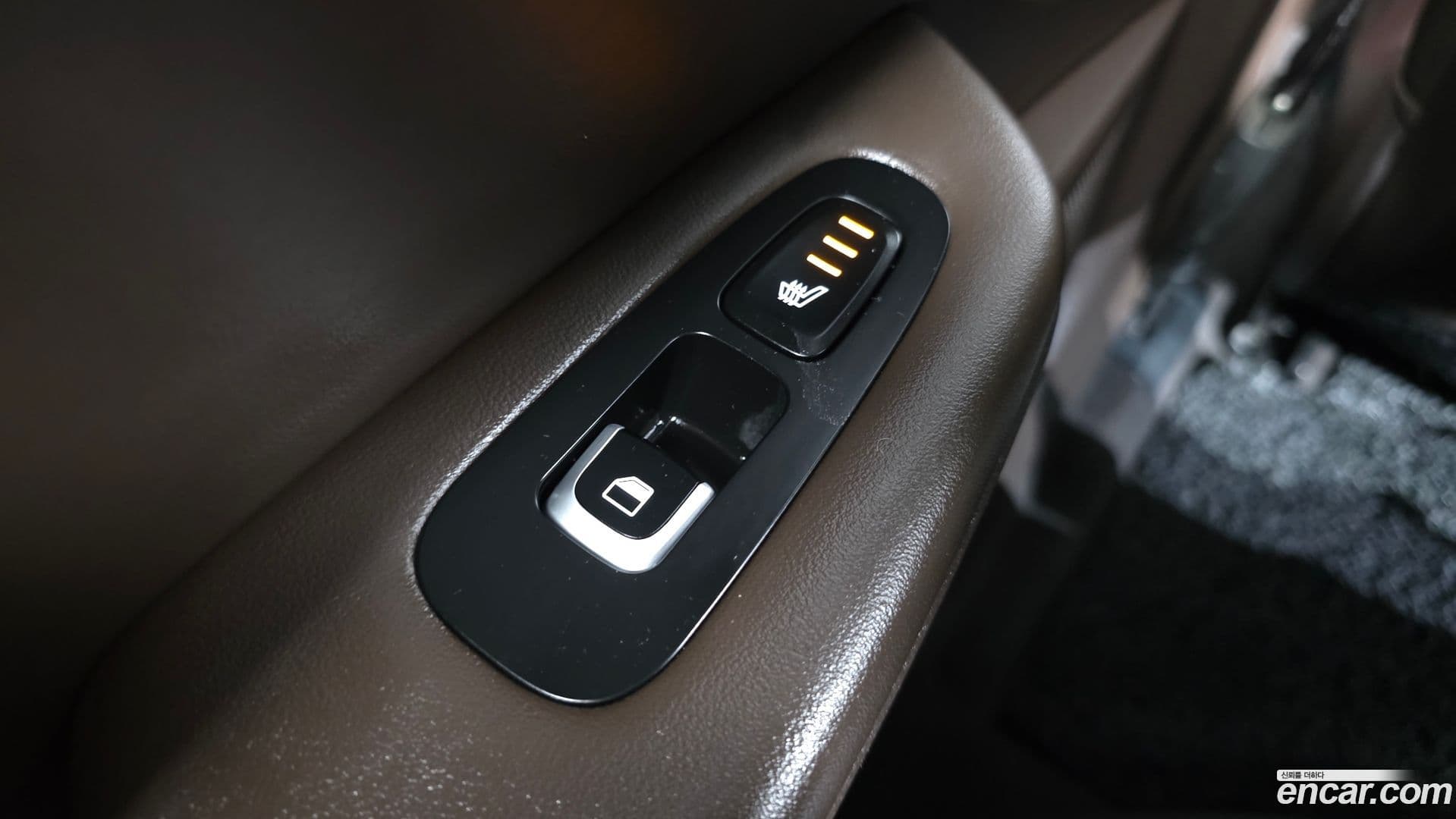 Main__Slider__Photo:Stinger Kia 2018.7-17