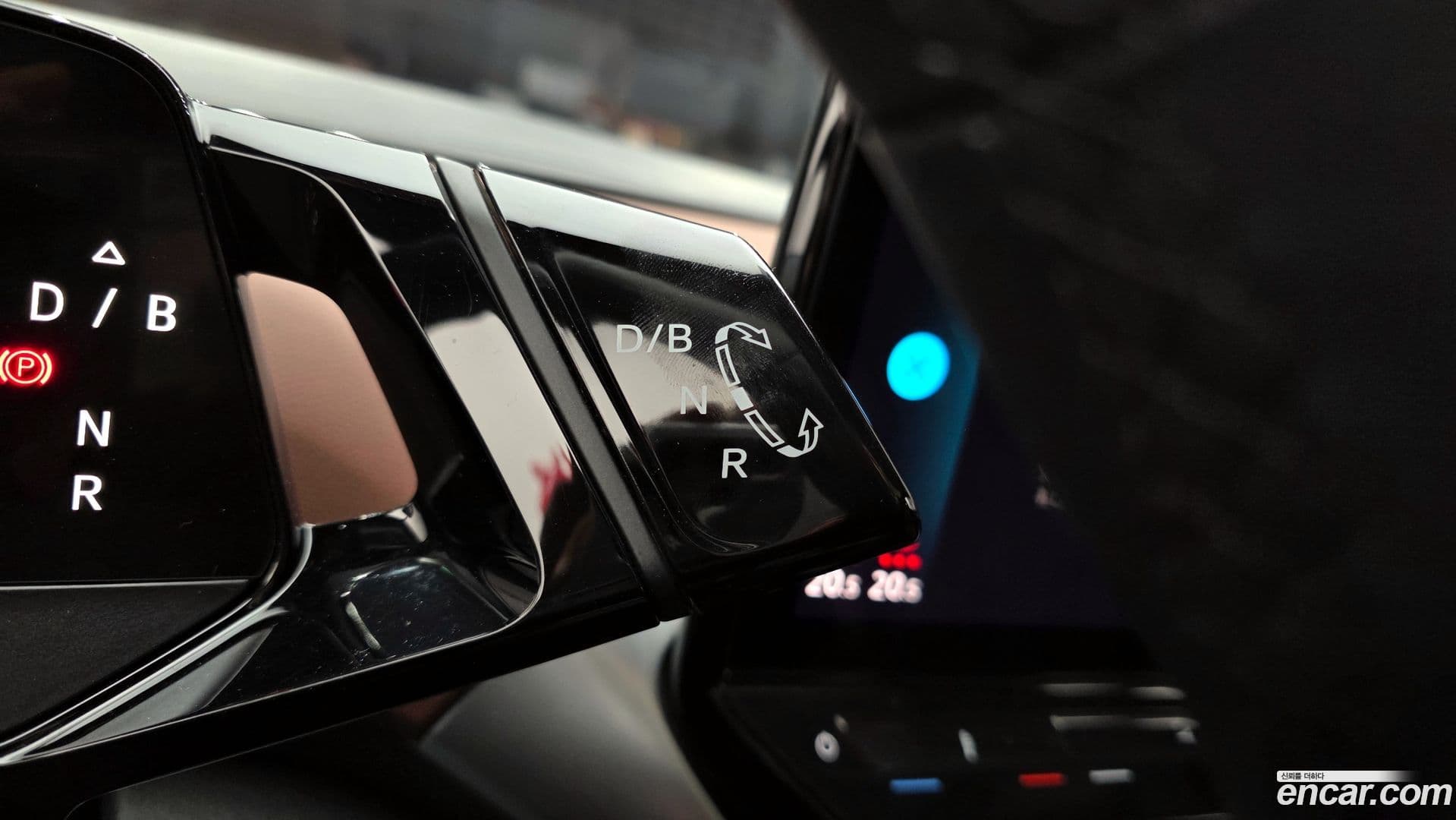 Main__Slider__Photo:ID.4 Volkswagen 2023.11-8