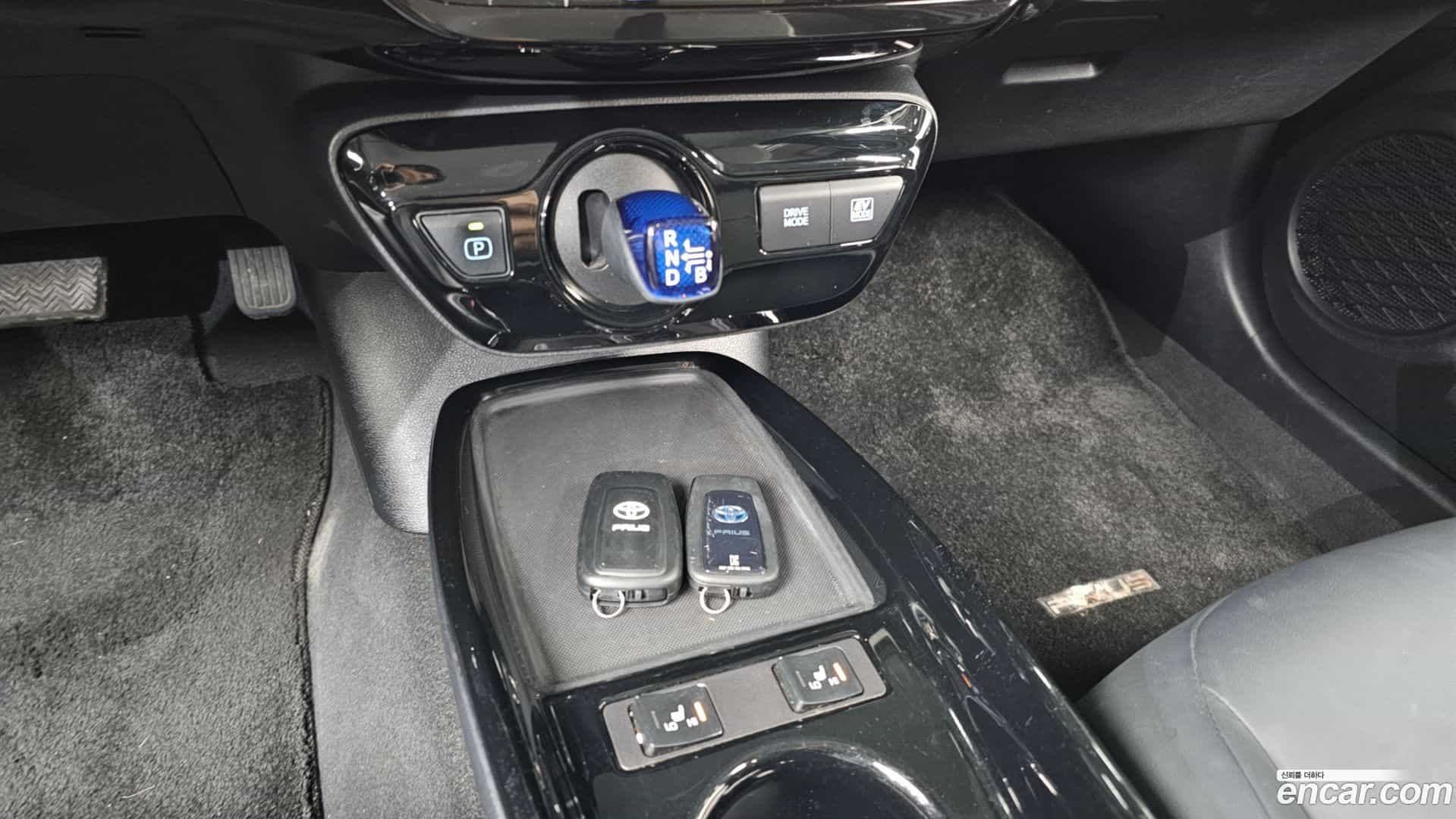 Prius Toyota 2021.2-INNER-009