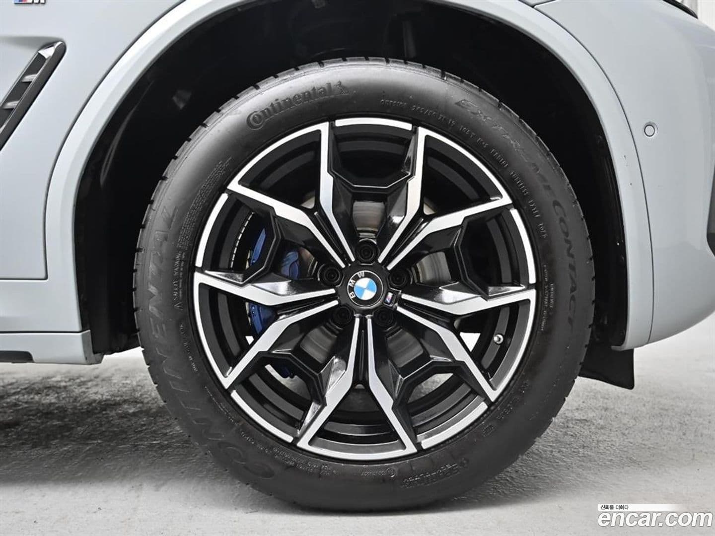 Main__Slider__Photo:X4 BMW 2023.9-4