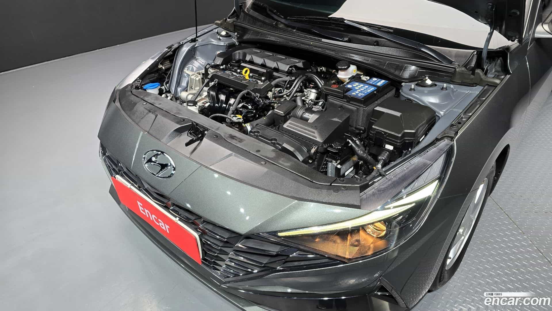 AVANTE Hyundai 2021.11-INNER-006