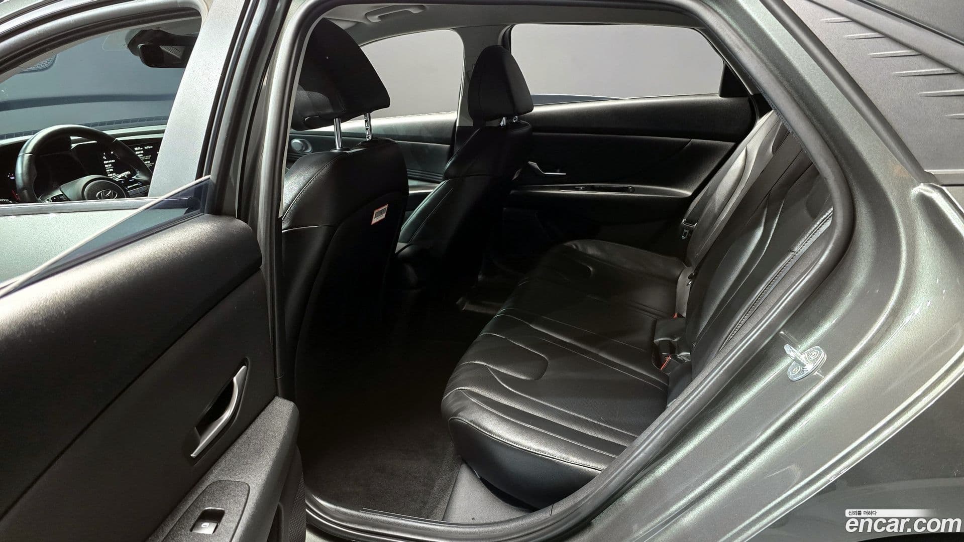 Main__Slider__Photo:AVANTE Hyundai 2021.11-11