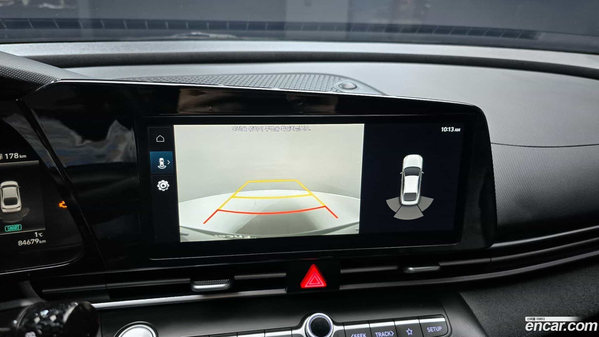 AVANTE Hyundai 2021.11-OPTION-019