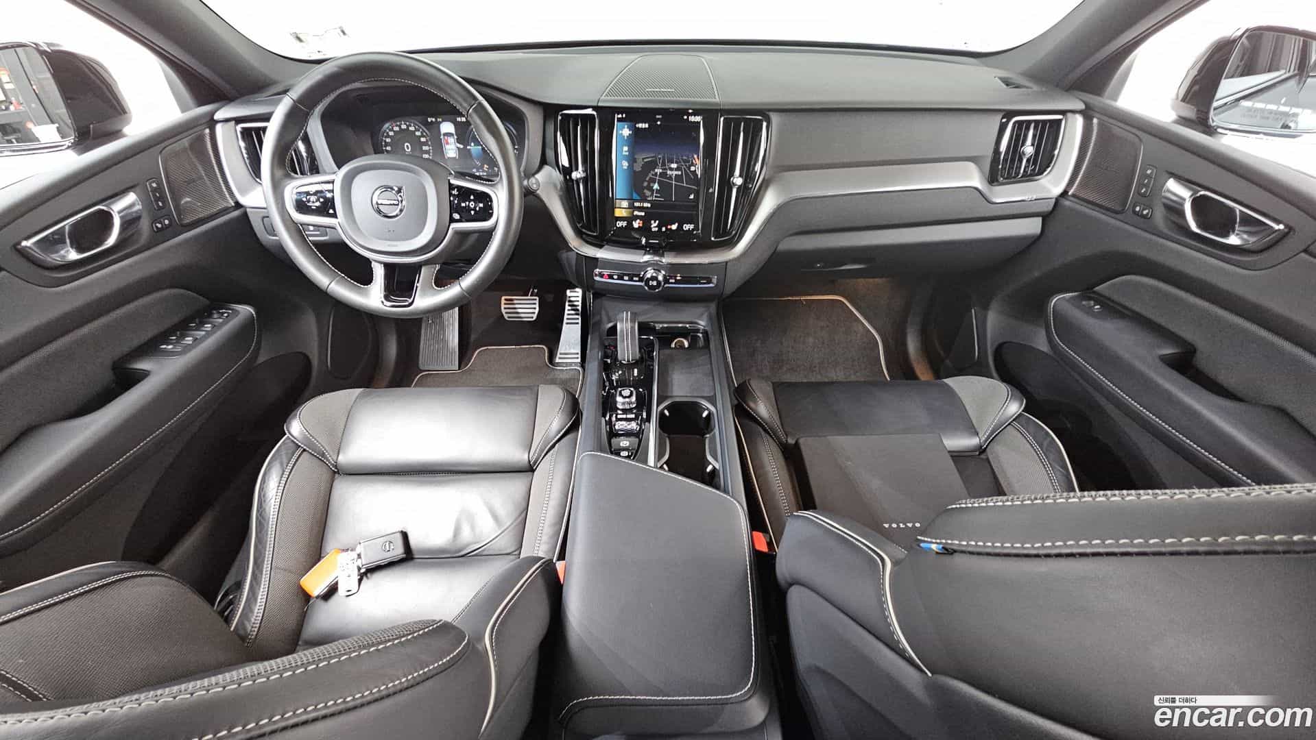 XC60 Volvo 2020.11-INNER-007