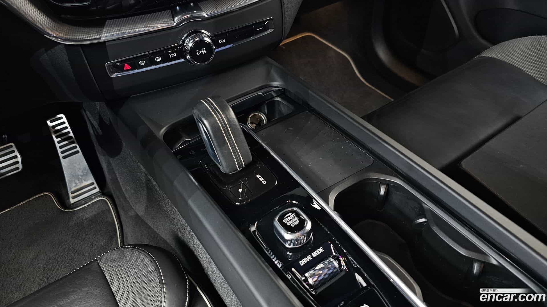 XC60 Volvo 2020.11-INNER-009