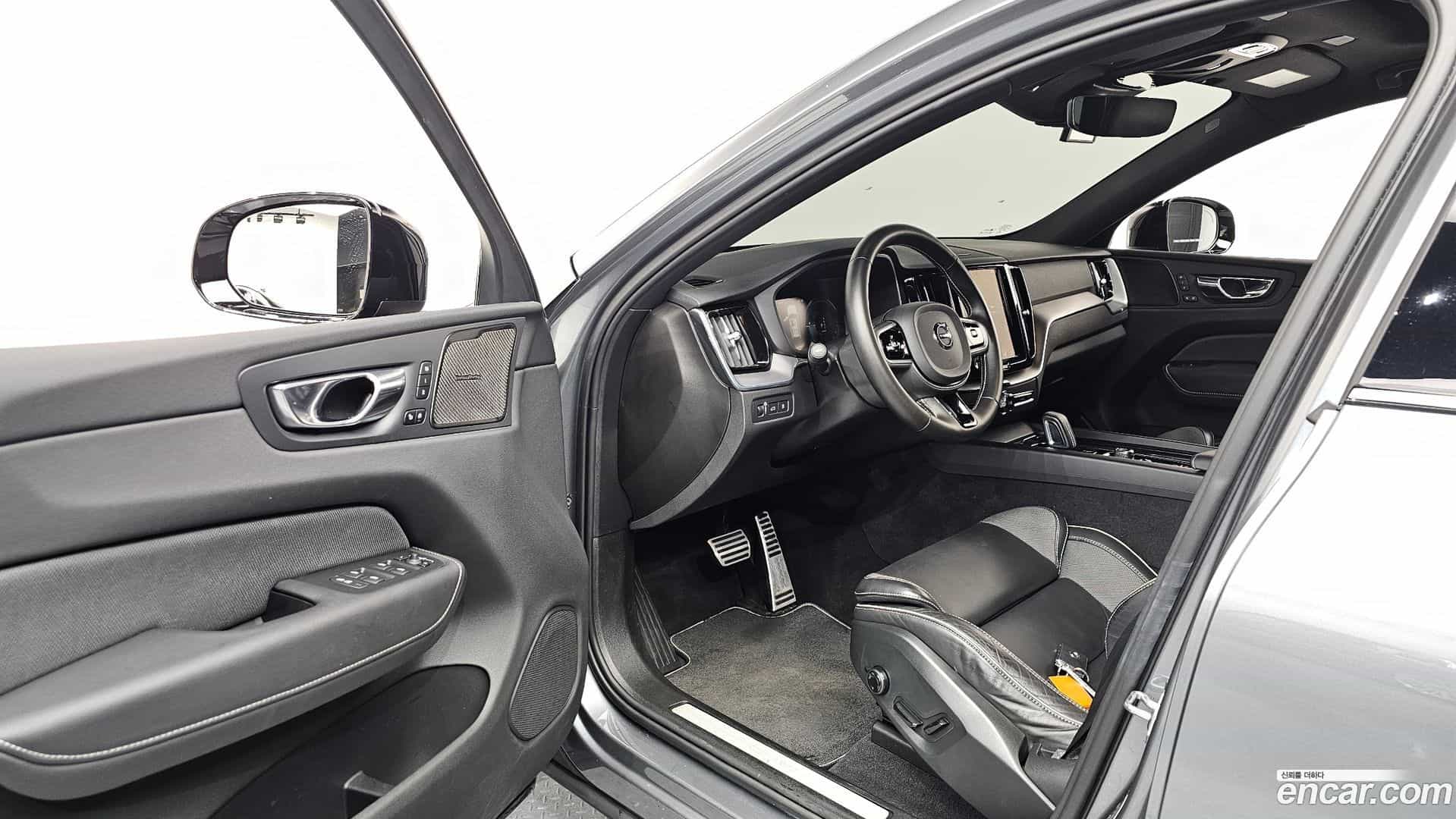 XC60 Volvo 2020.11-INNER-010