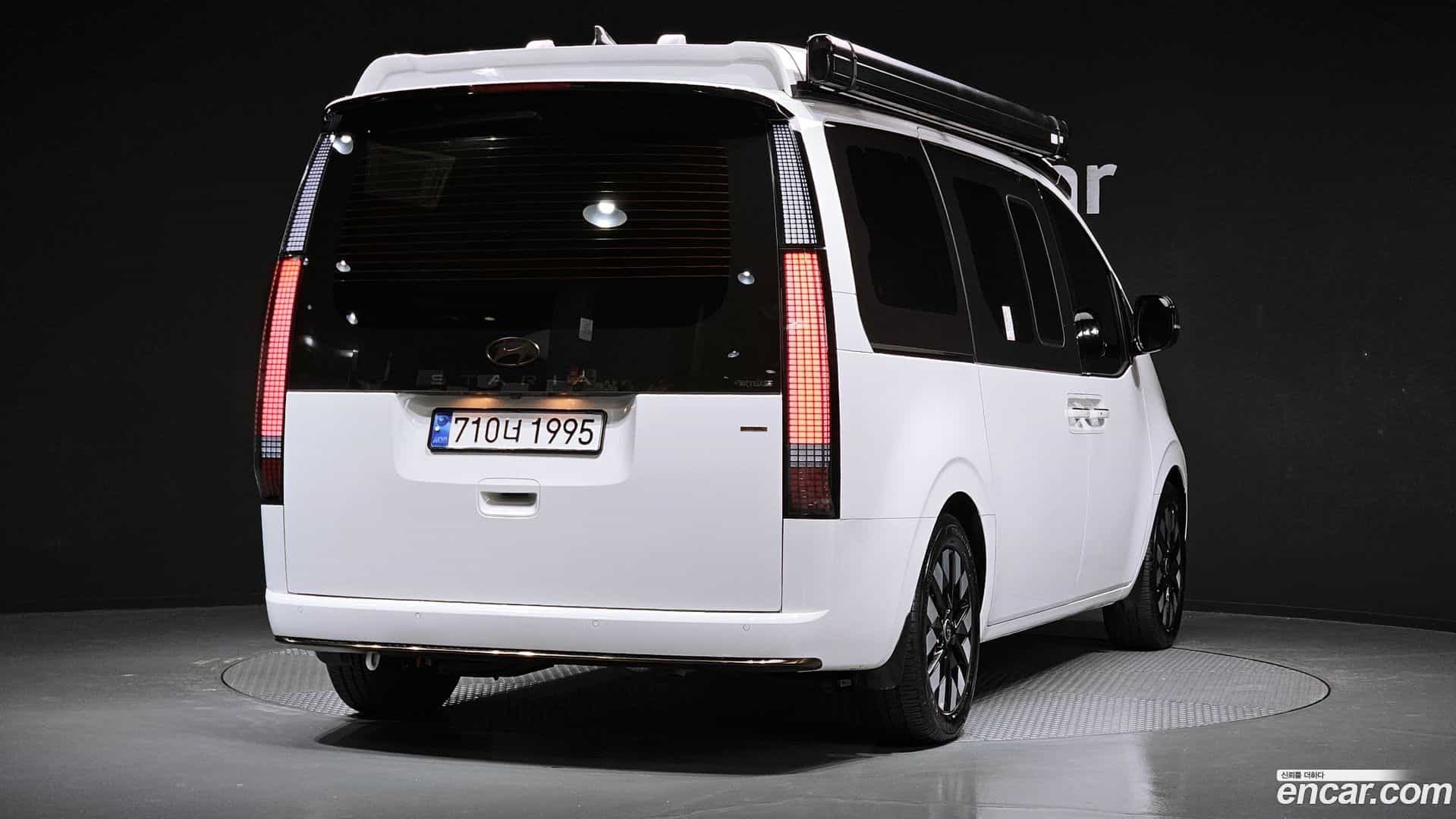 Staria Hyundai 2024.8-OUTER-002