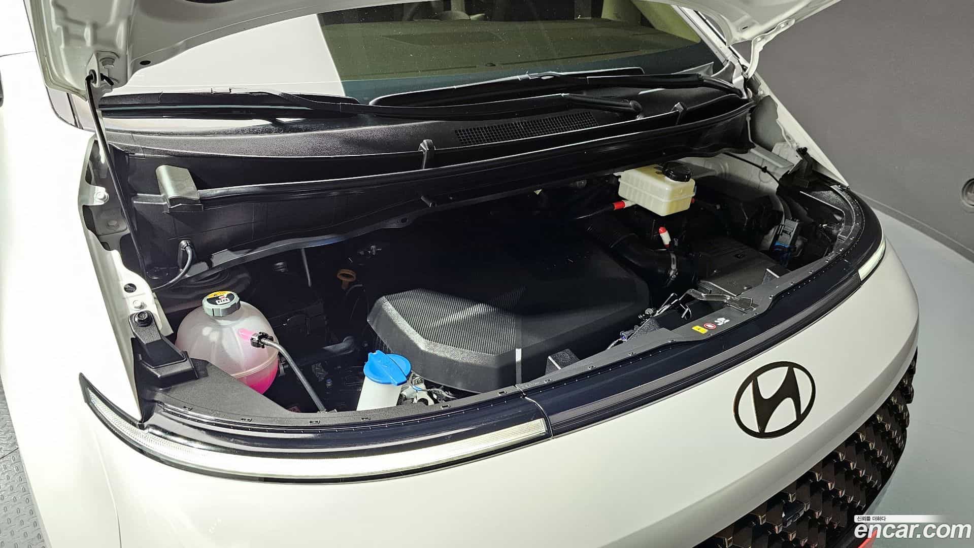 Staria Hyundai 2024.8-INNER-006