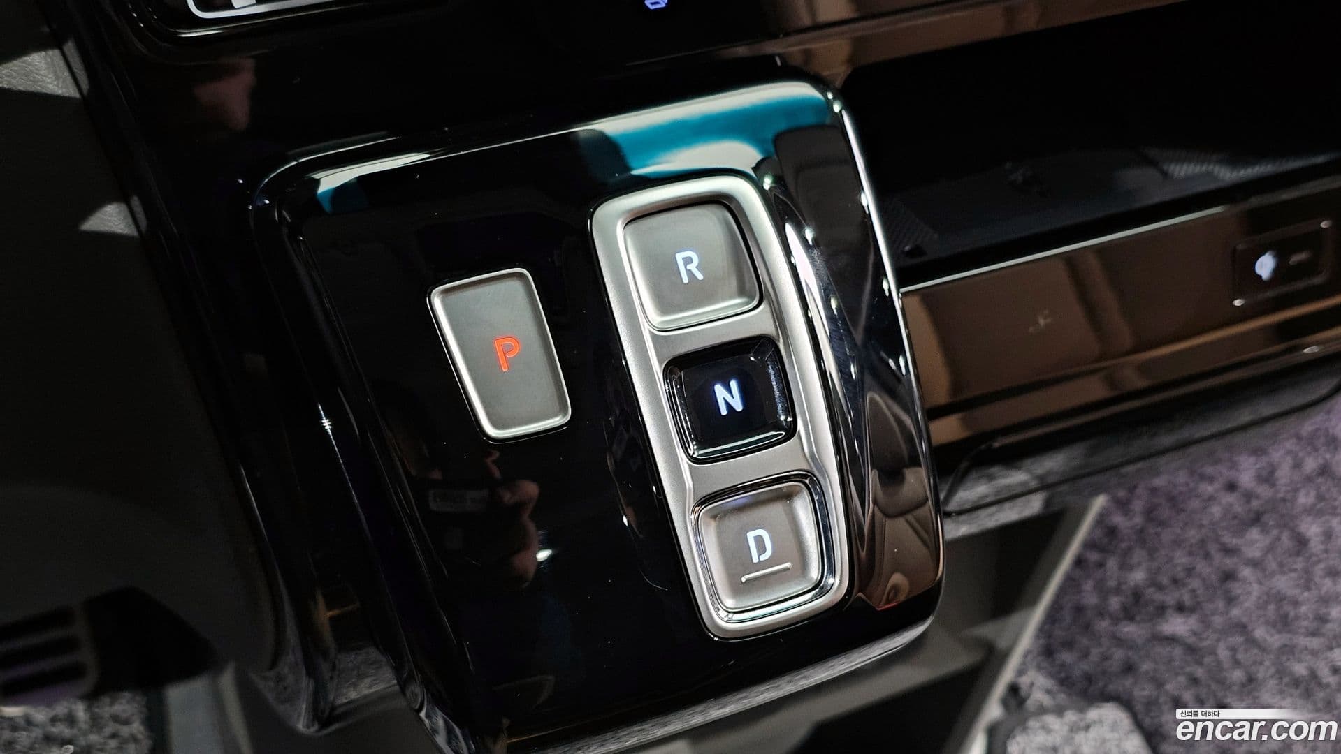 Main__Slider__Photo:Staria Hyundai 2024.8-8