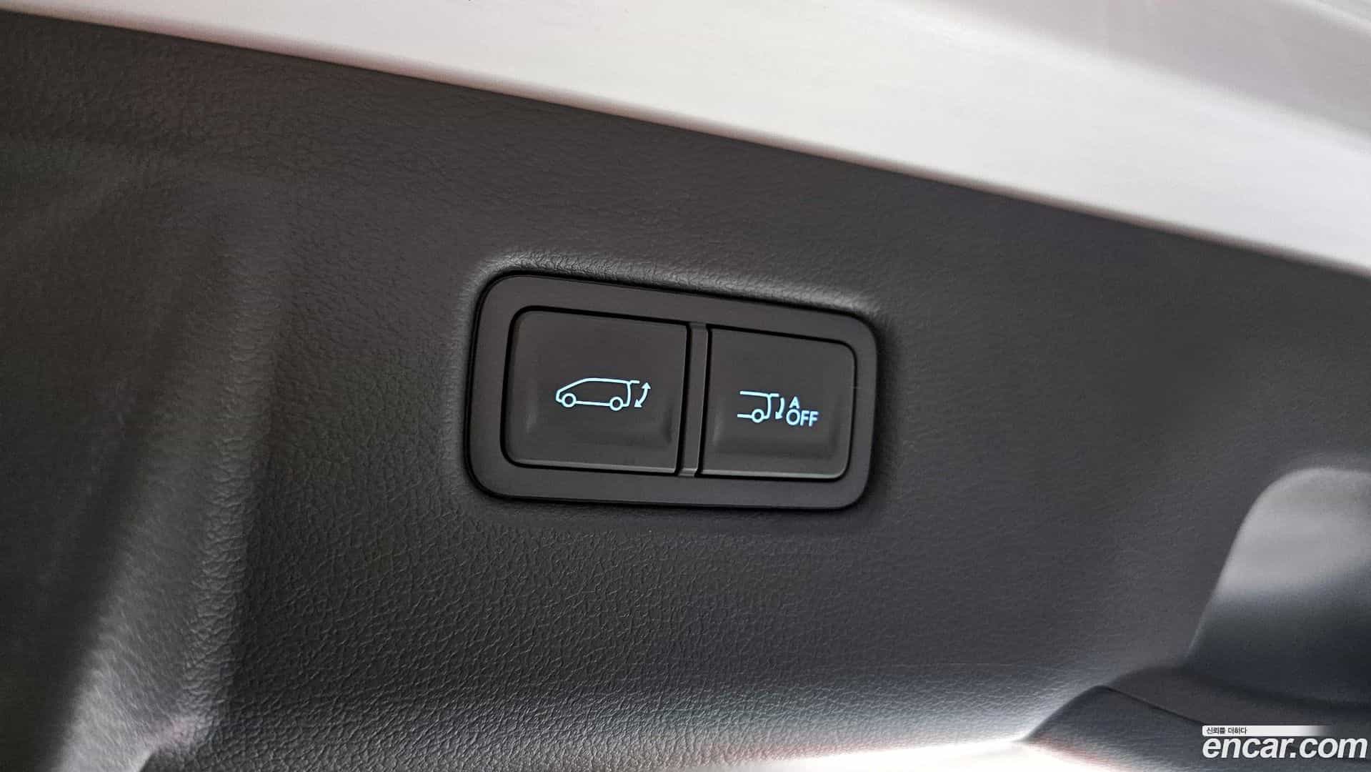 Staria Hyundai 2024.8-OPTION-023