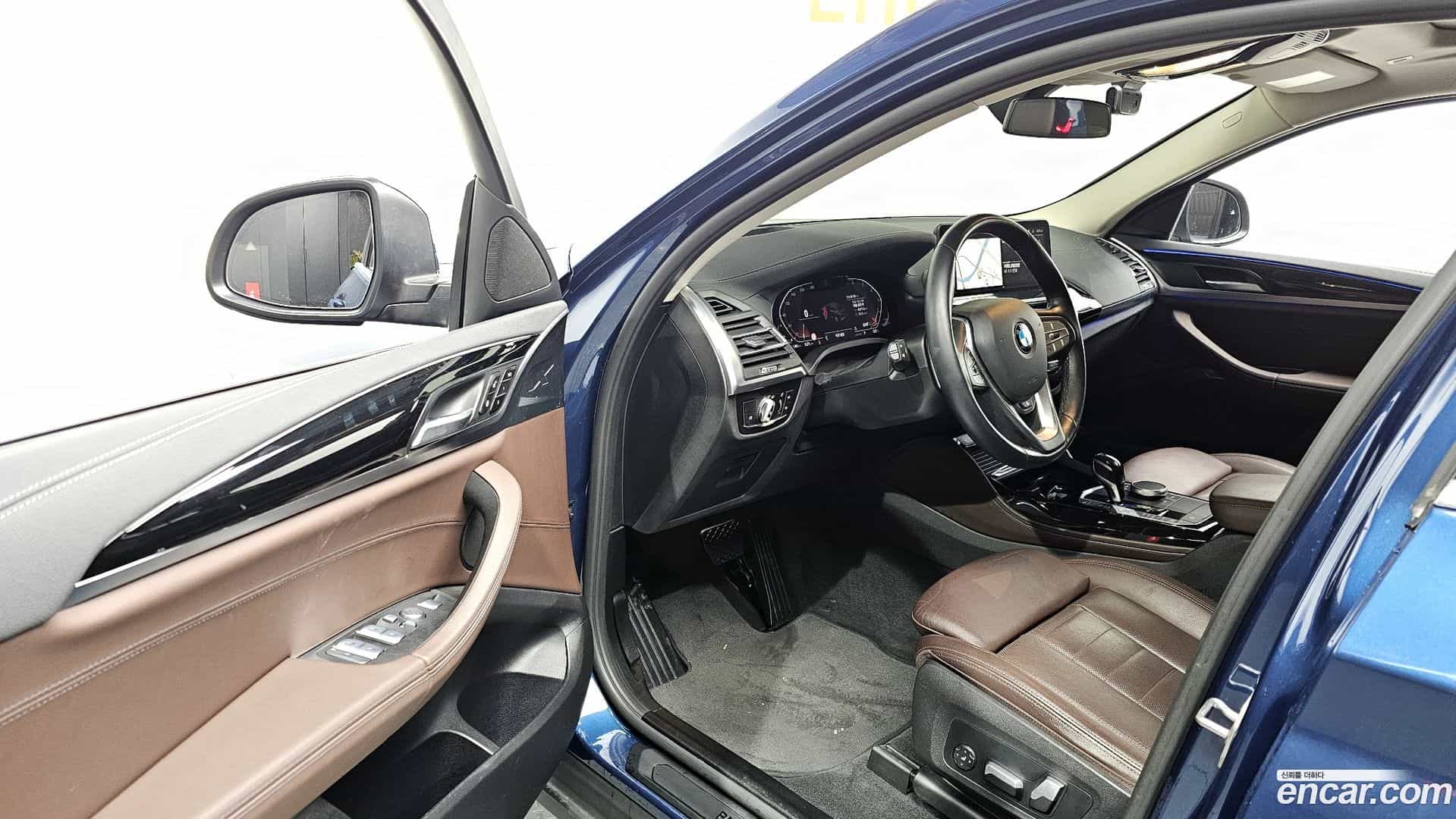 X4 BMW 2021.11-INNER-010