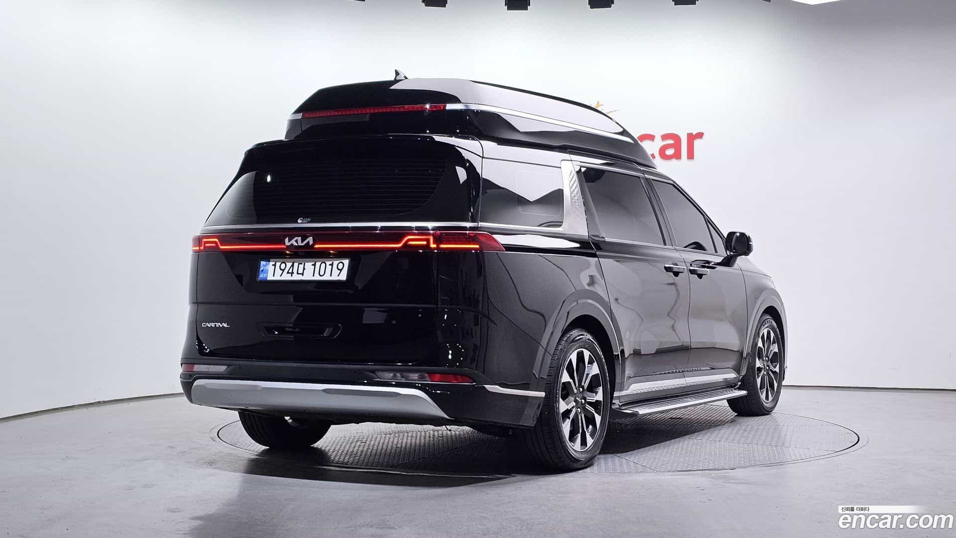 Canival Kia 2023.8-OUTER-002