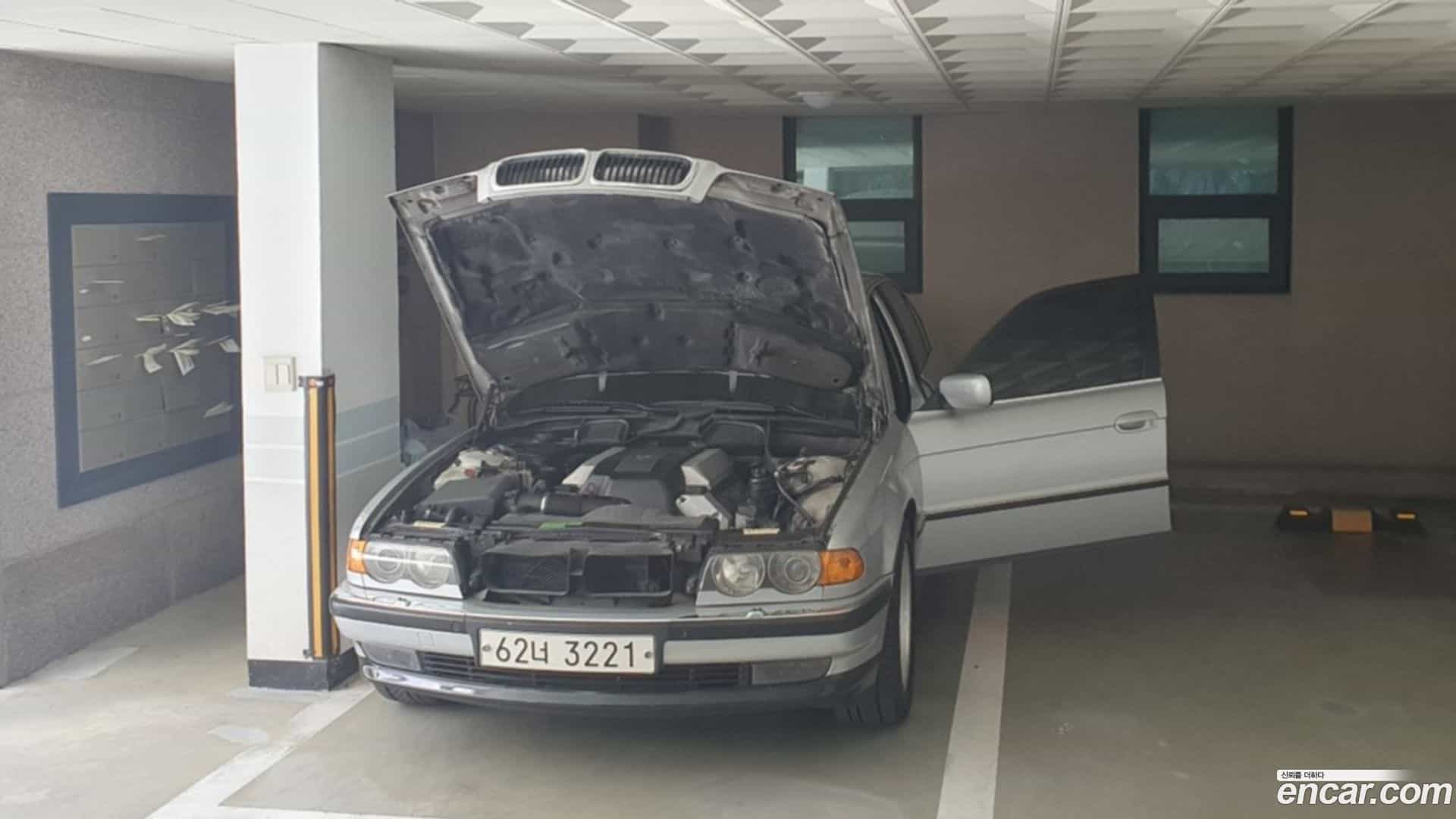 7-Series BMW 2000.11-INNER-010