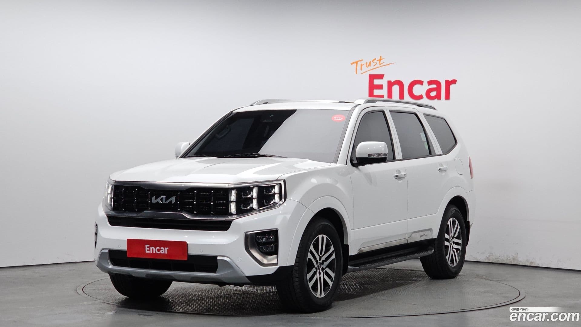 Main__Slider__Photo:Mohave Kia 2022.6-0