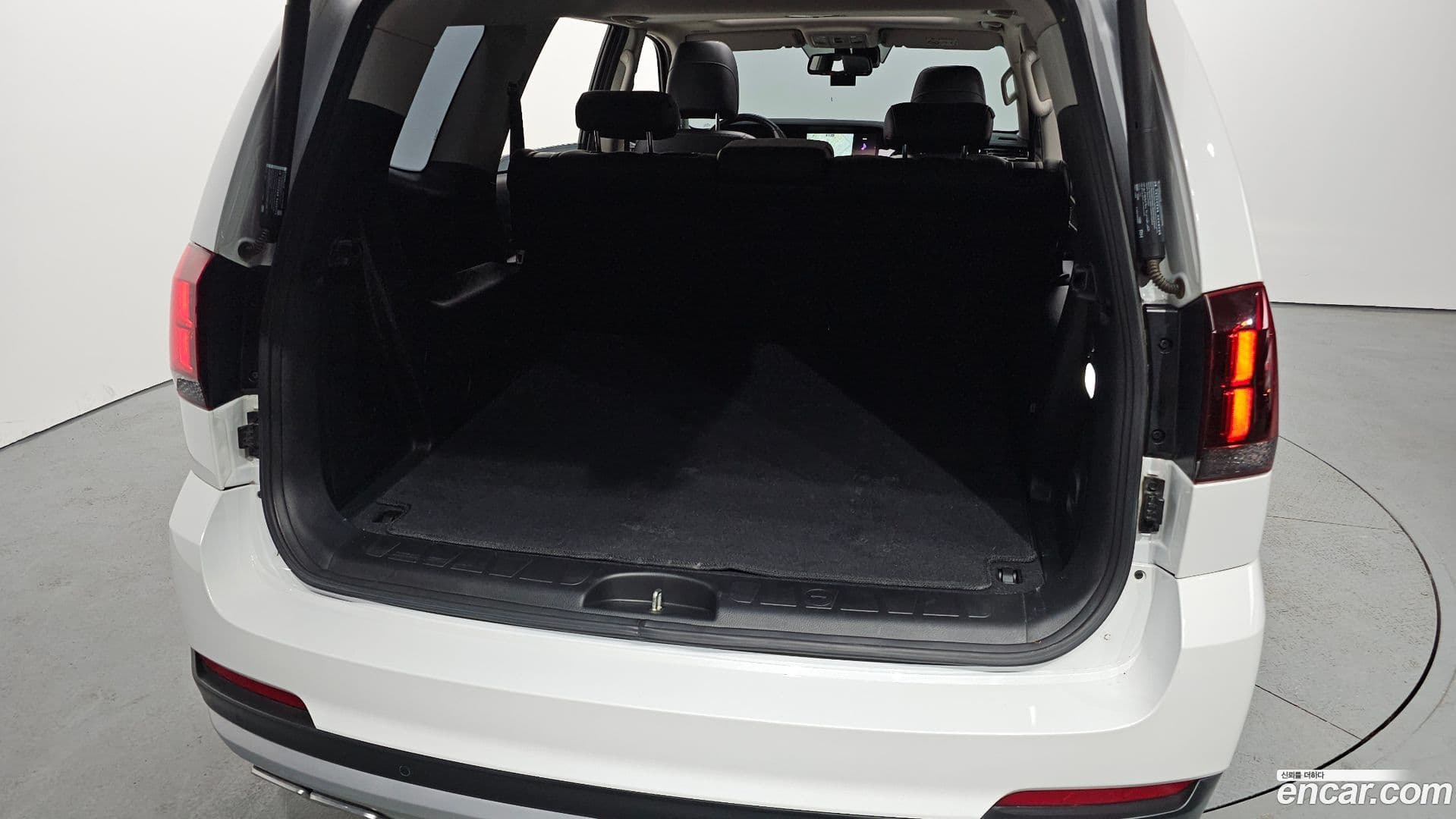 Main__Slider__Photo:Mohave Kia 2022.6-19