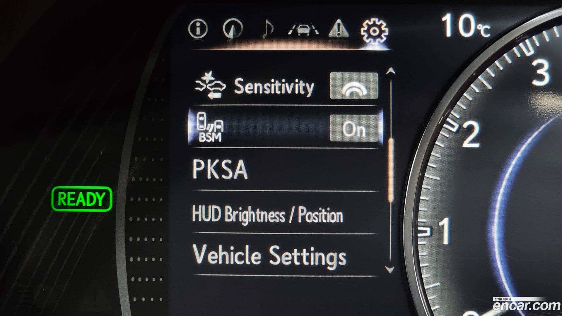 Main__Slider__Photo:ES Lexus 2020.0-14