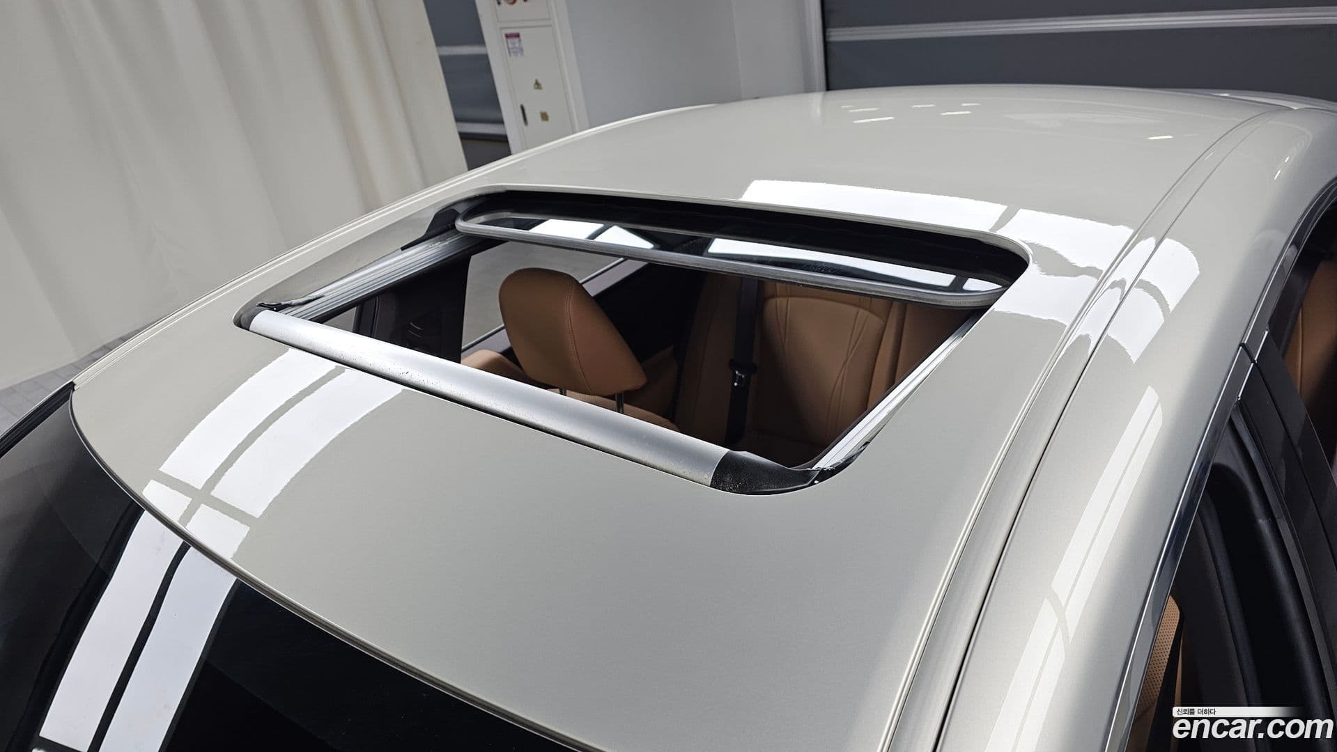 Main__Slider__Photo:ES Lexus 2020.0-18