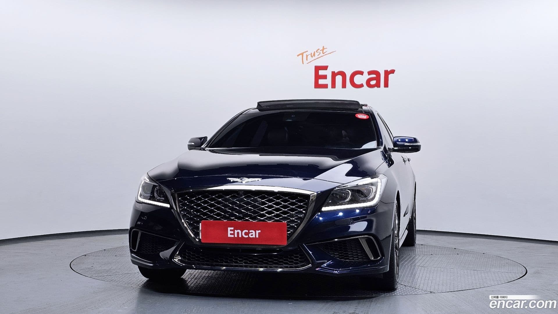 Main__Slider__Photo:G80 Genesis 2019.4-2