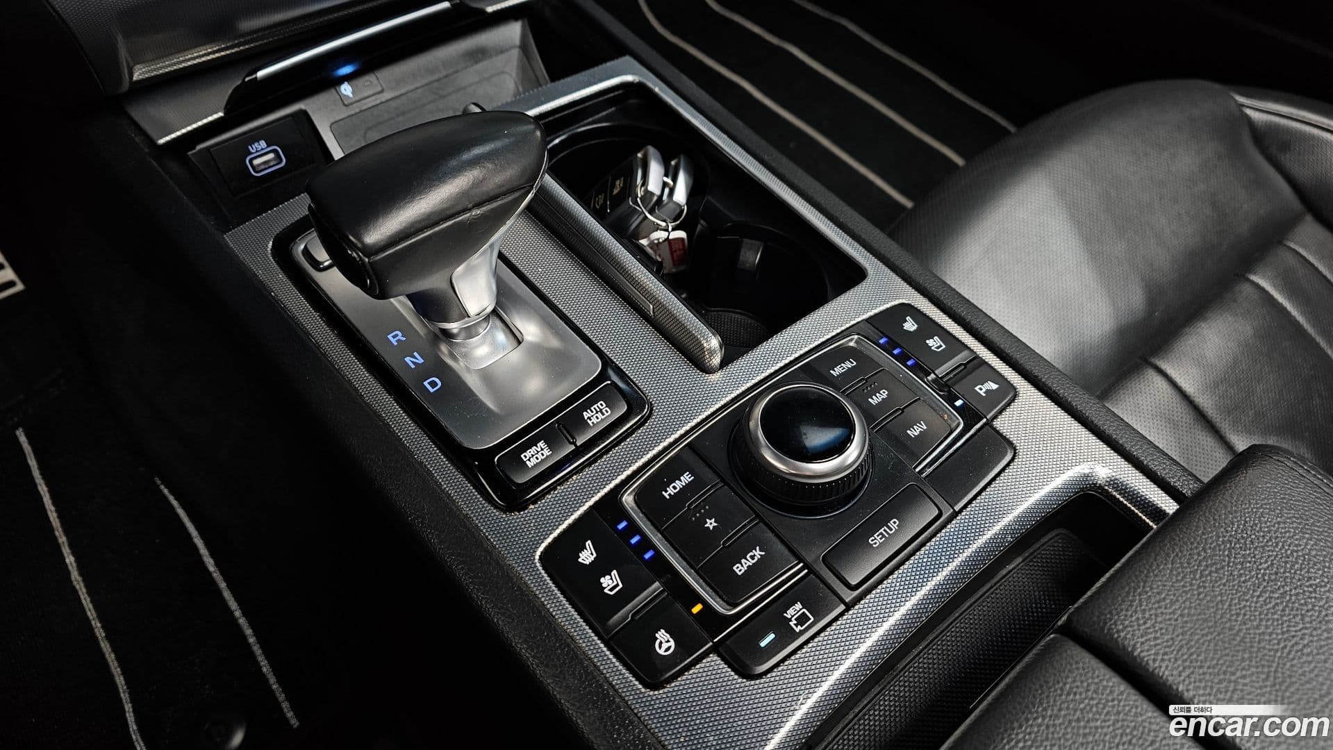 Main__Slider__Photo:G80 Genesis 2019.4-8