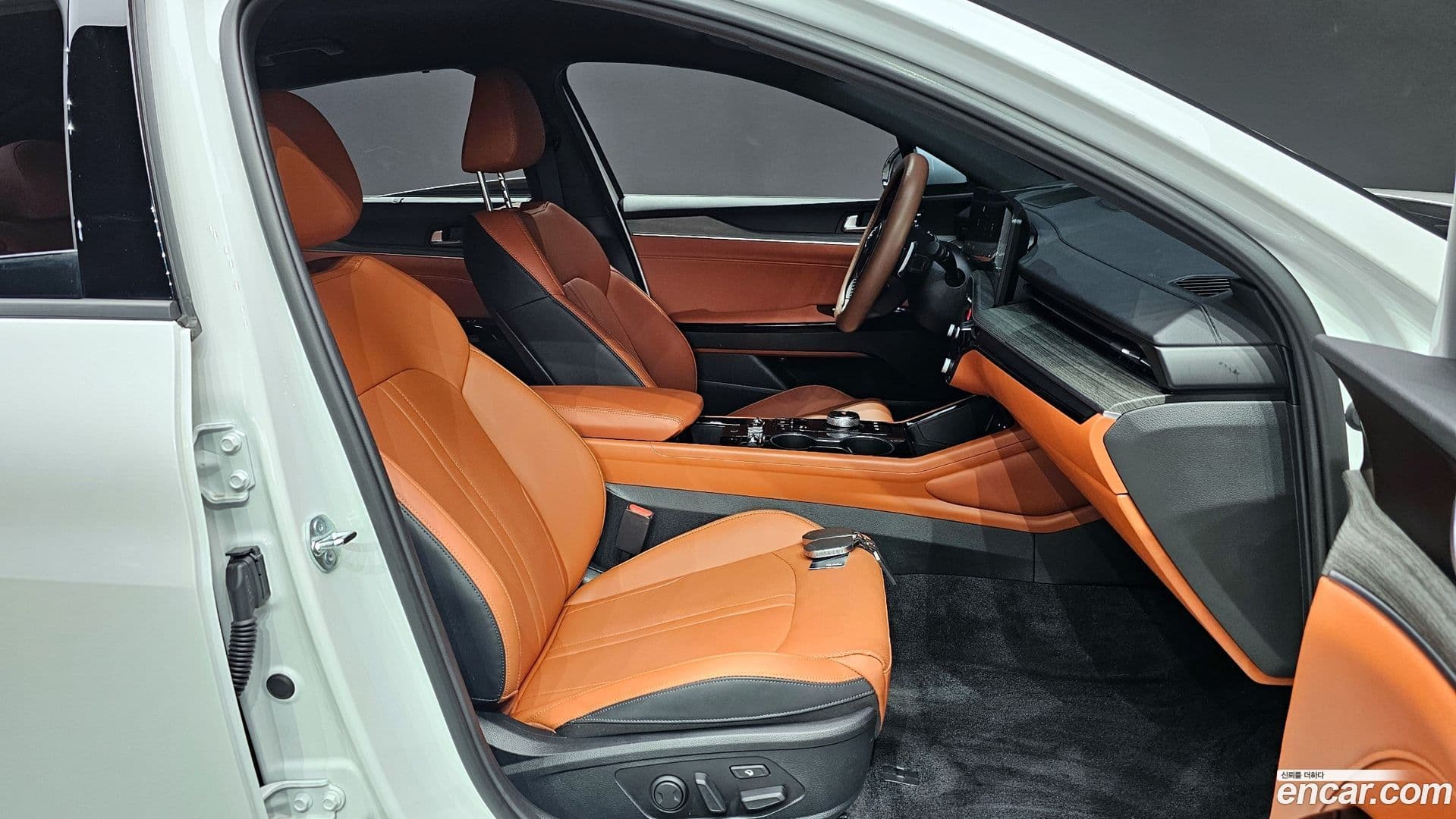 Main__Slider__Photo:K5 Kia 2025.3-9