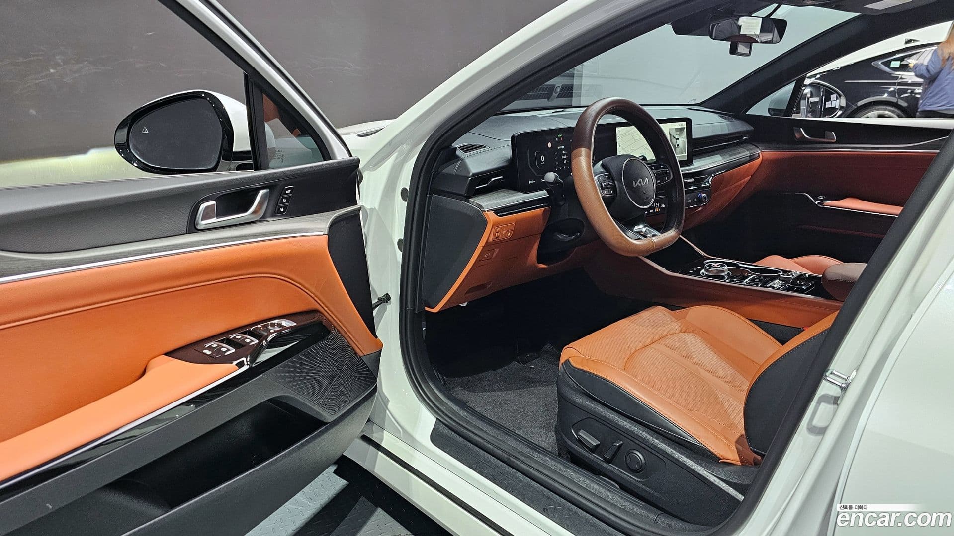 Main__Slider__Photo:K5 Kia 2025.3-10