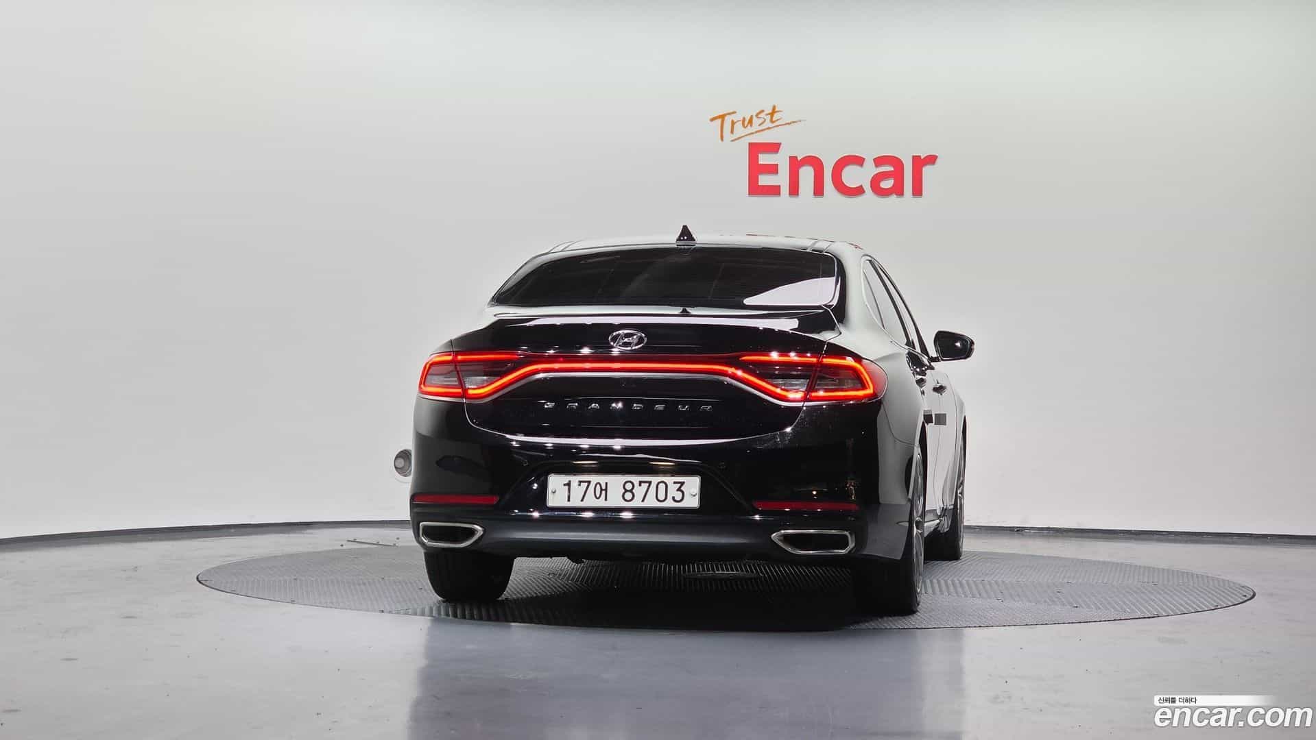 Grandeur Hyundai 2017.11-OUTER-004