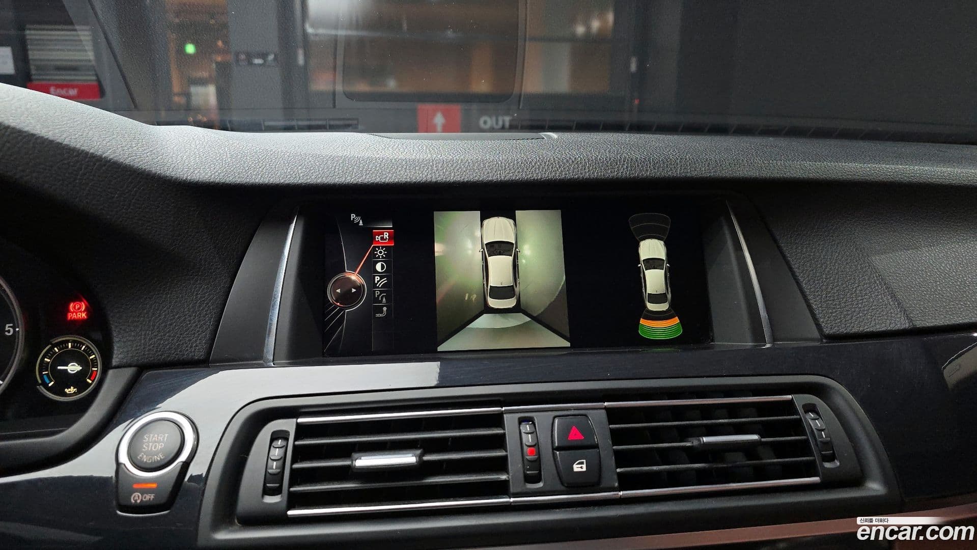 Main__Slider__Photo:5-Series BMW 2016.2-13