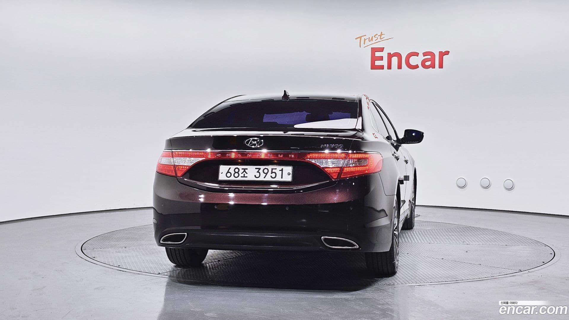 Main__Slider__Photo:Grandeur Hyundai 2013.3-3