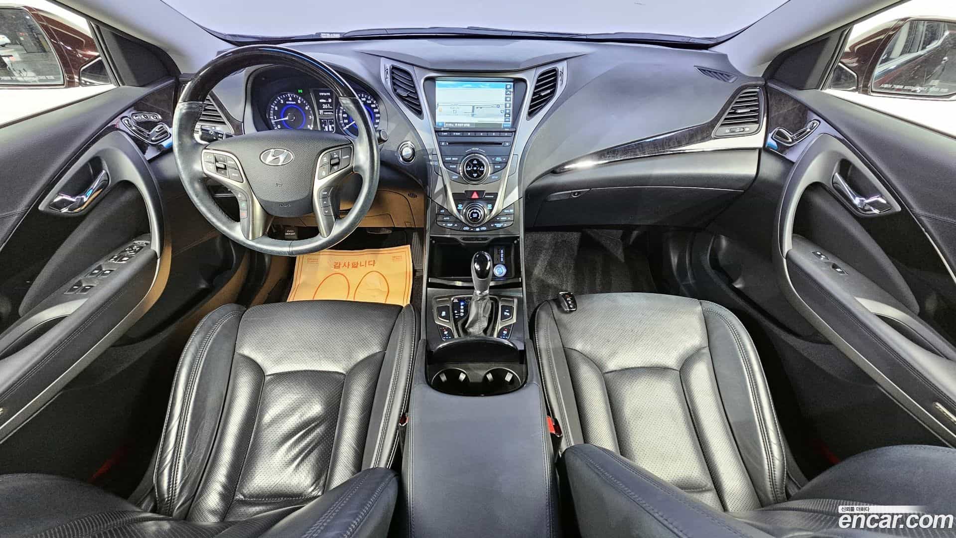 Grandeur Hyundai 2013.3-INNER-007