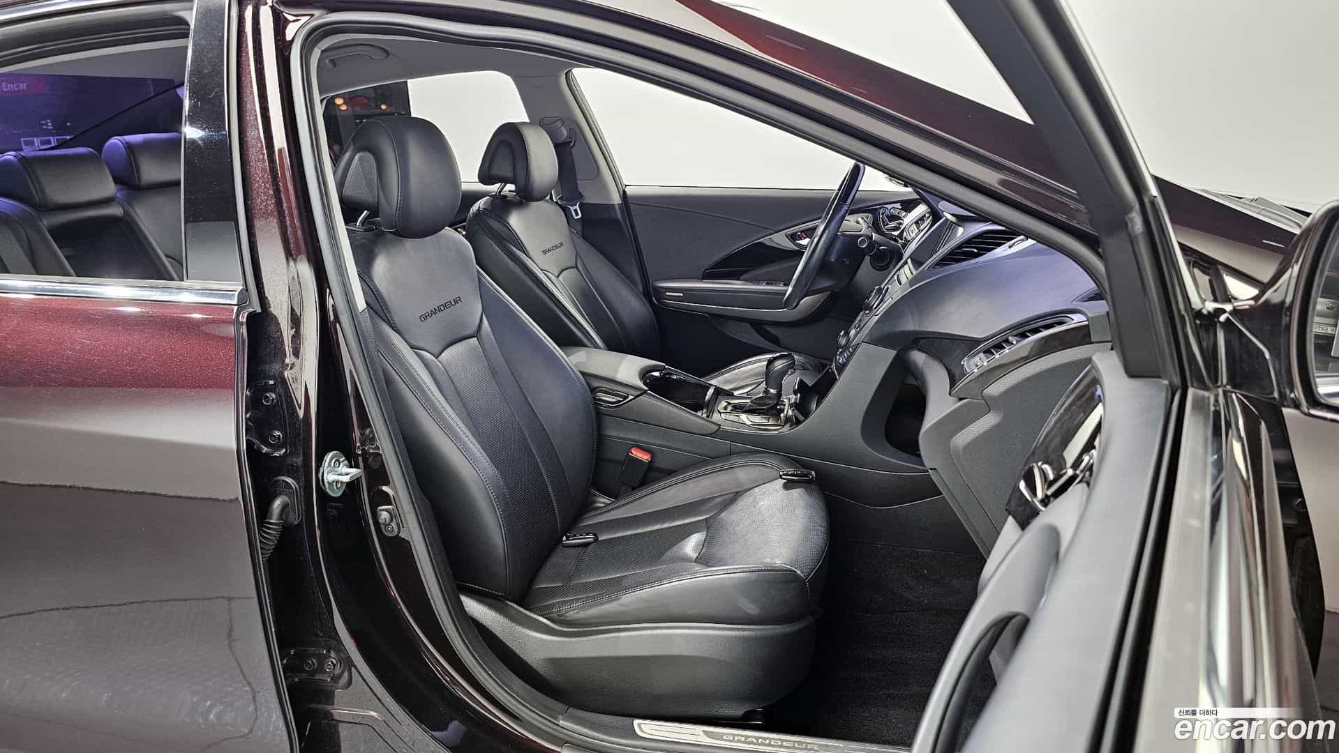 Grandeur Hyundai 2013.3-OPTION-016