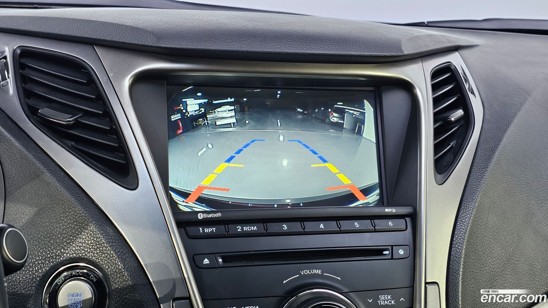 Main__Slider__Photo:Grandeur Hyundai 2013.3-17