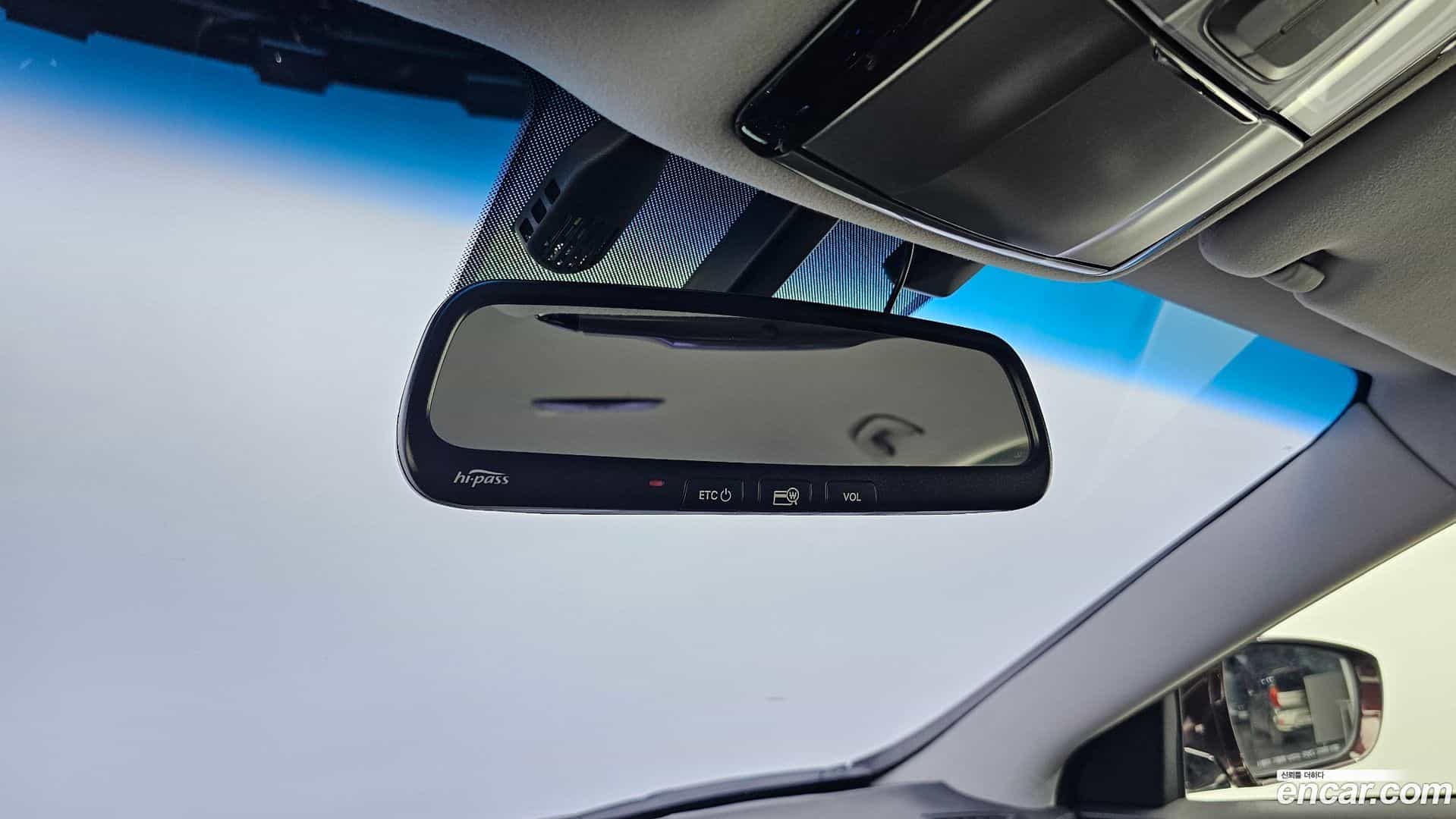 Grandeur Hyundai 2013.3-OPTION-023