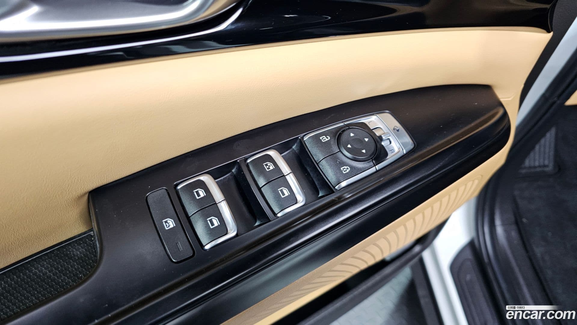 Main__Slider__Photo:Canival Kia 2022.11-17