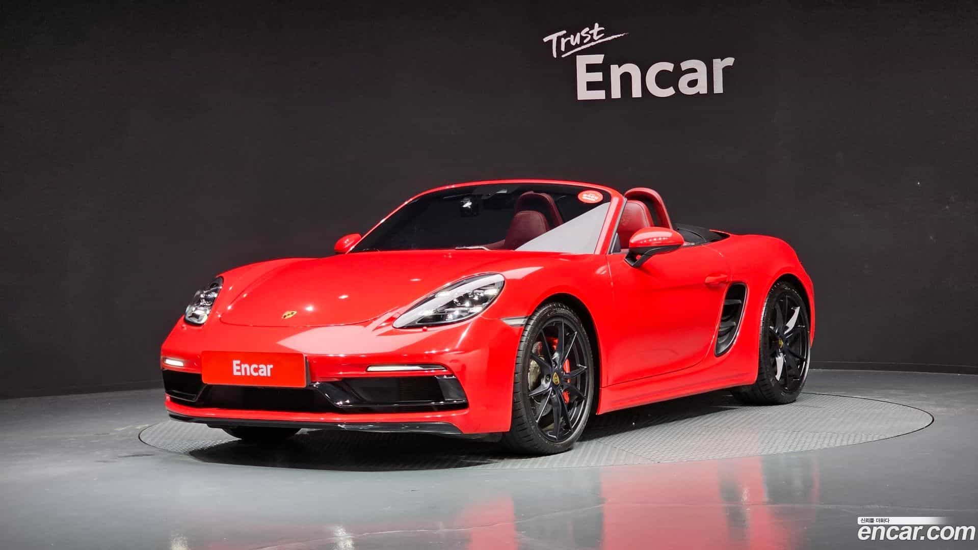 718 Porsche 2018.5-OUTER-001