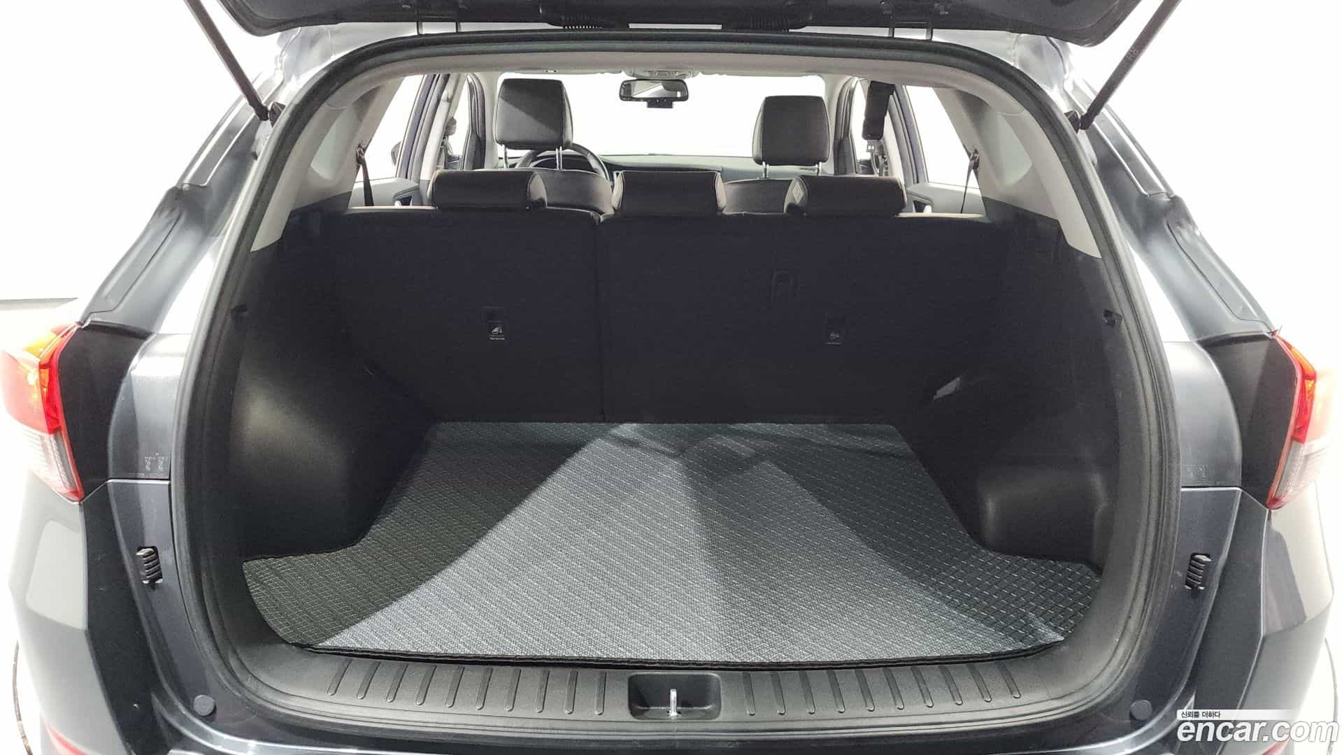 Tucson Hyundai 2016.0-OPTION-024