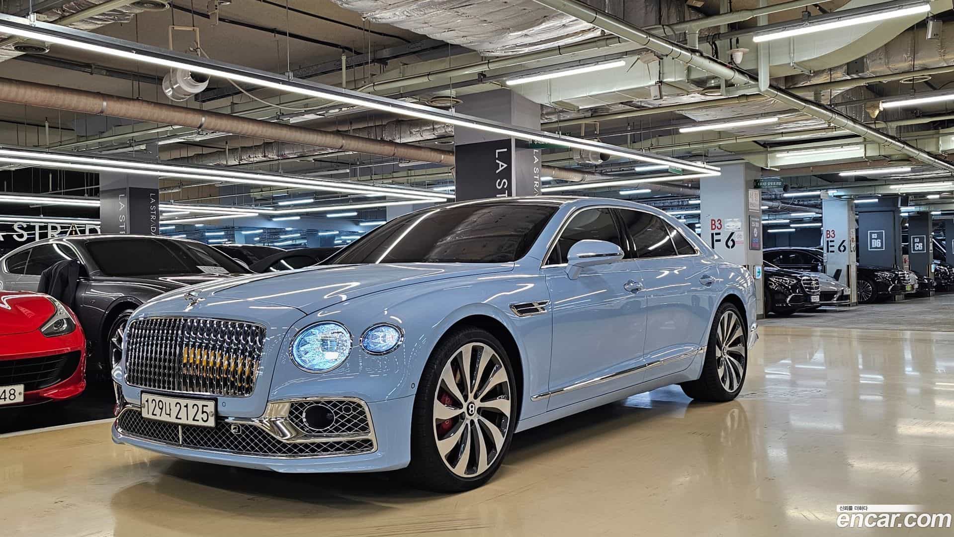 Flying Spur Bentley 2022.11-OUTER-004
