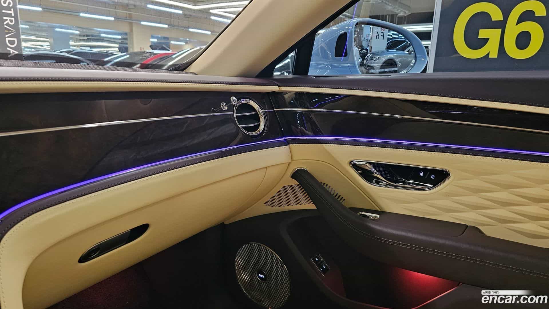 Flying Spur Bentley 2022.11-OPTION-019