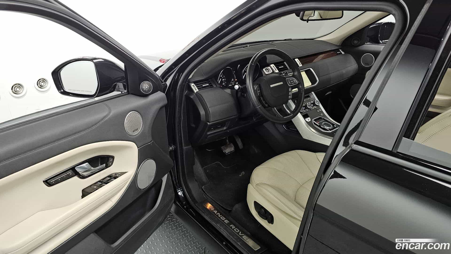 Range Rover Evoque Land Rover 2018.10-OPTION-015