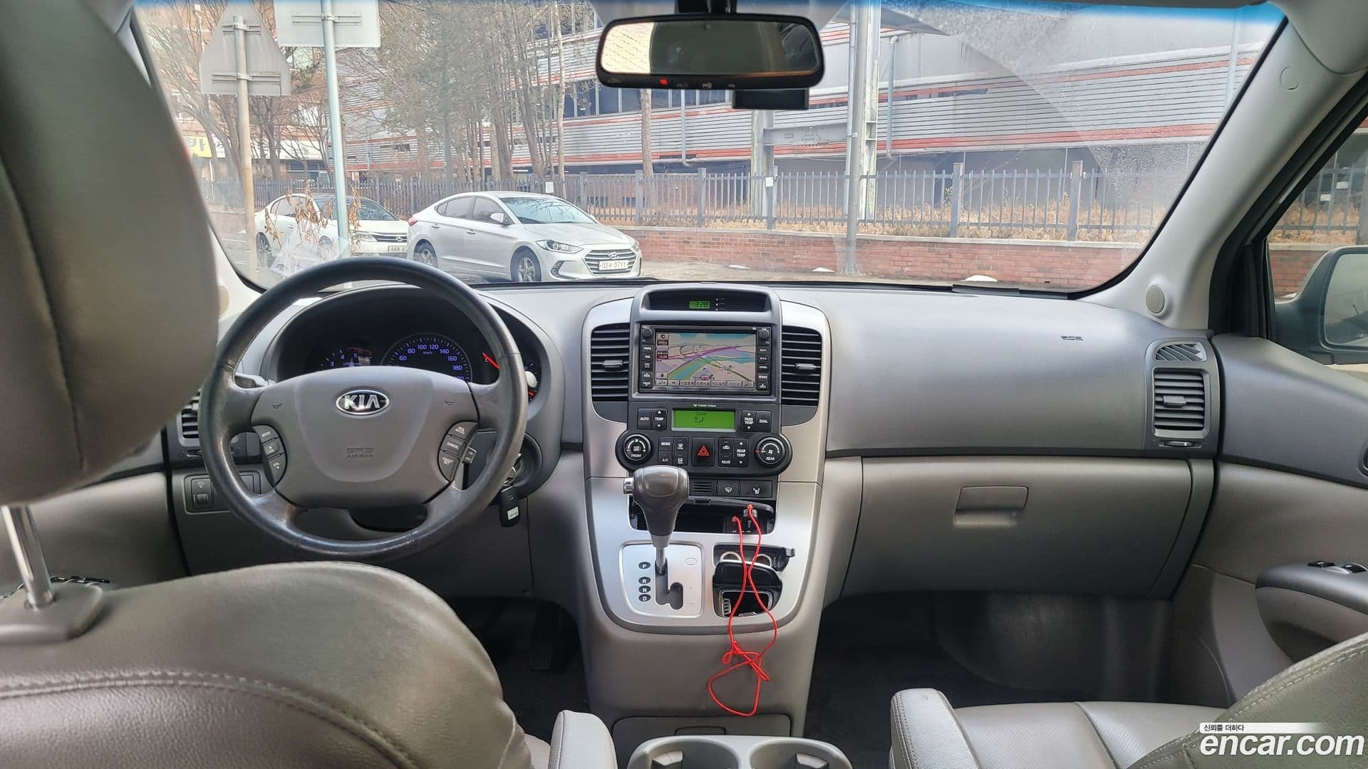 Main__Slider__Photo:Canival Kia 2013.0-8