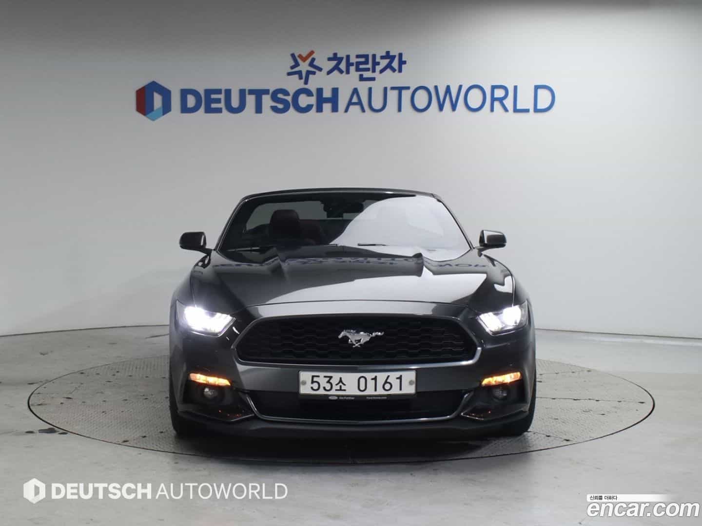 Mustang Ford 2016.8-OUTER-003