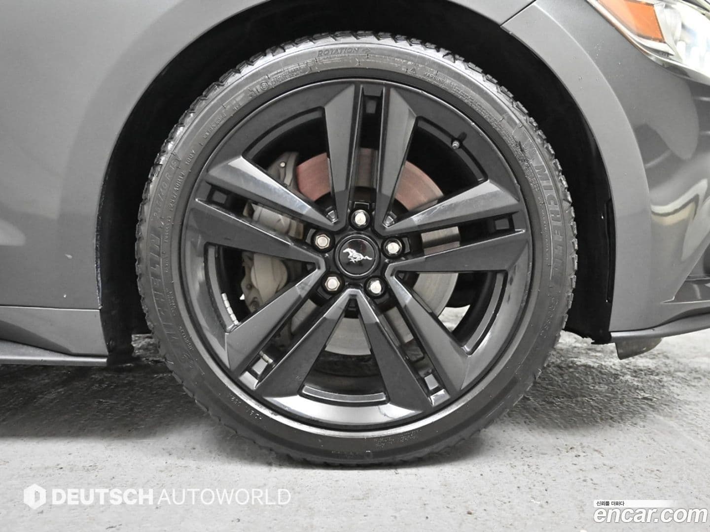 Main__Slider__Photo:Mustang Ford 2016.8-4