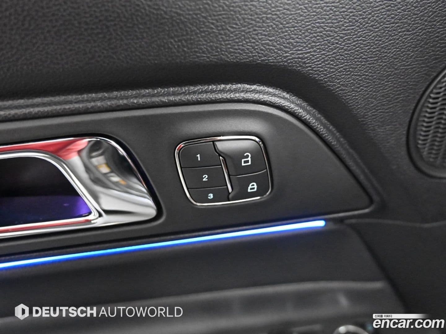 Main__Slider__Photo:Mustang Ford 2016.8-15