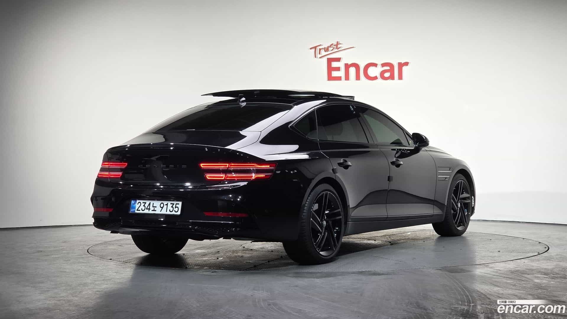 G80 Genesis 2025.6-OUTER-002