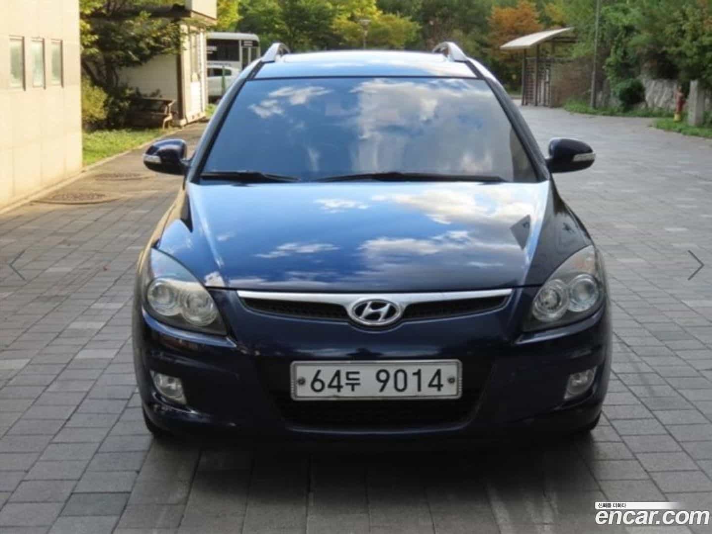 i30 Hyundai 2010.5-OUTER-001