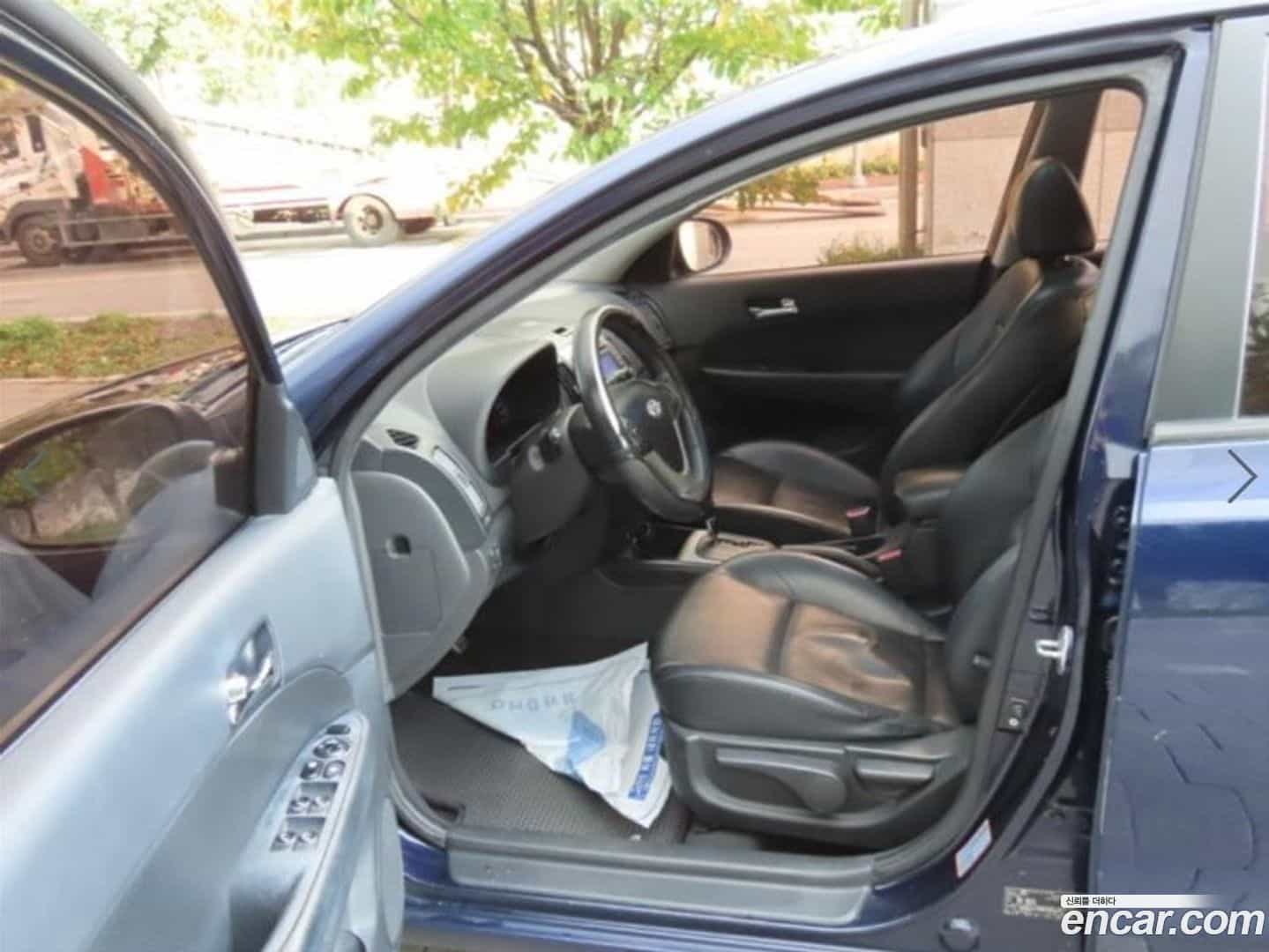 i30 Hyundai 2010.5-OPTION-016