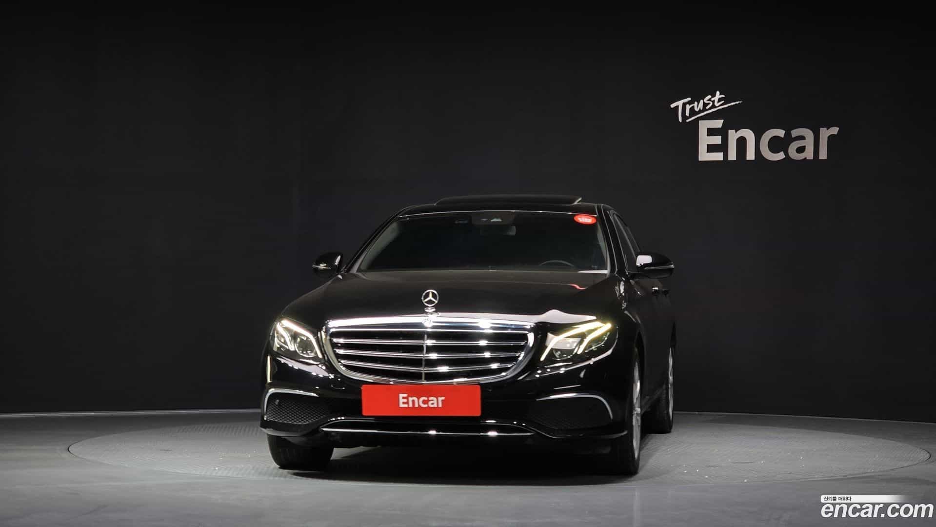 E-Class Mercedes-Benz 2019.7-OUTER-003