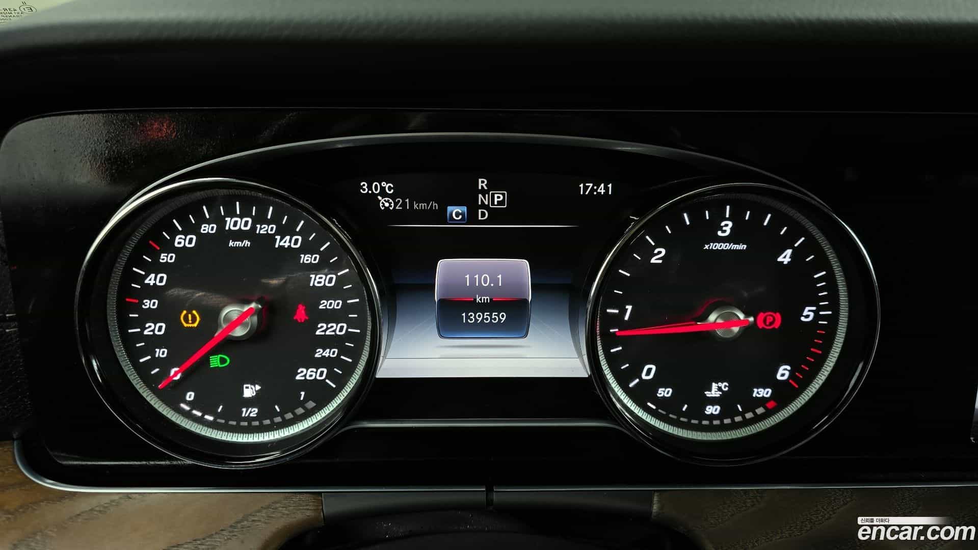 E-Class Mercedes-Benz 2019.7-INNER-008