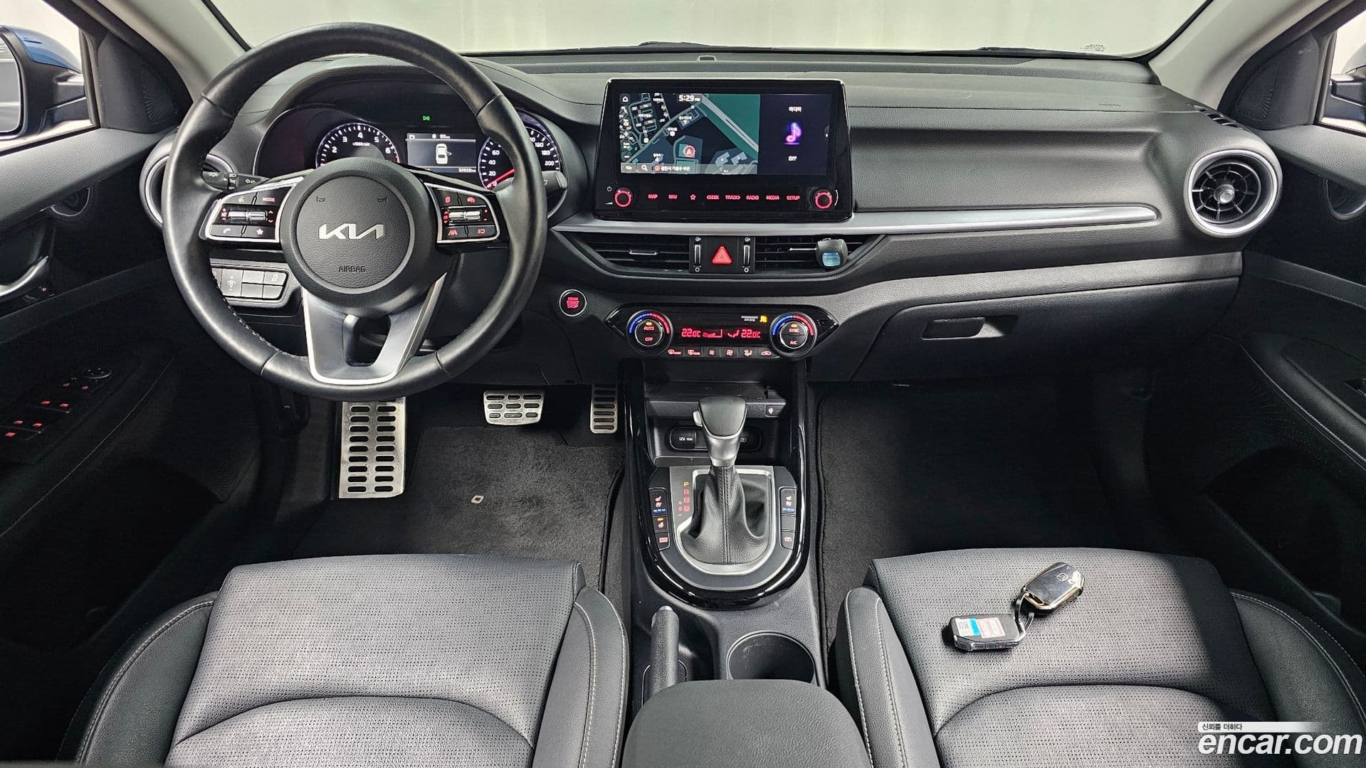 Main__Slider__Photo:K3 Kia 2024.5-6