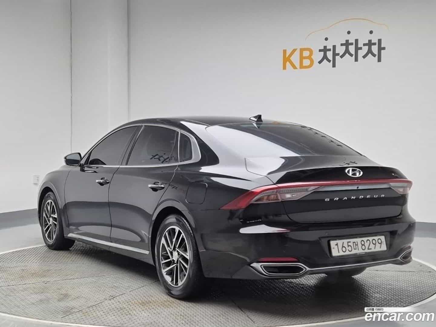 Grandeur Hyundai 2020.1-OUTER-003